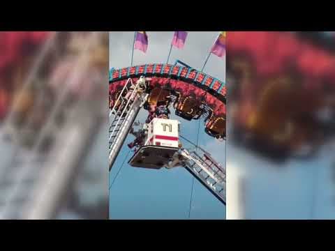 8 people stuck upside down on ride for hours in Wisconsin