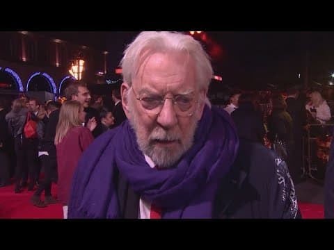 Donald Sutherland, veteran actor and father of Kiefer Sutherland, dead at 88