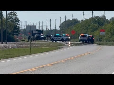 Woman found dead on side of road in League City, police say