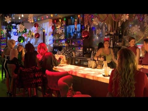 Houston bars getting into the holiday spirit