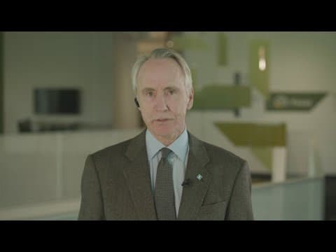 Medical expert discusses social media's impact on adolescents