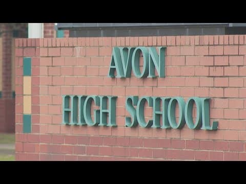 Avon High School's Rob Gibson named 2025 'Coach of the Week' for Week 1