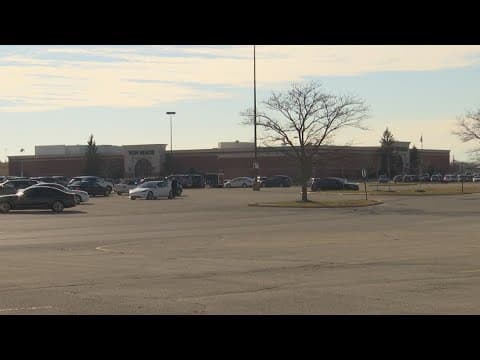 Police: Trio of teens brought stolen guns to Indianapolis mall