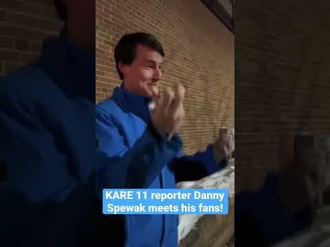The kids love Danny Spewak! #shorts #kare11 #reporter #localnews