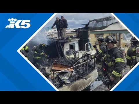 2 houseboats catch fire on Lake Union in Seattle