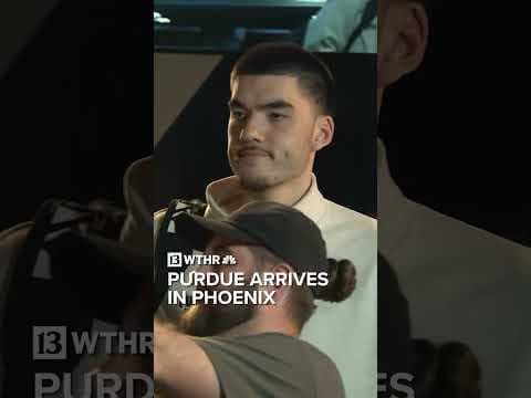 Purdue Boilermakers arrive in Phoenix