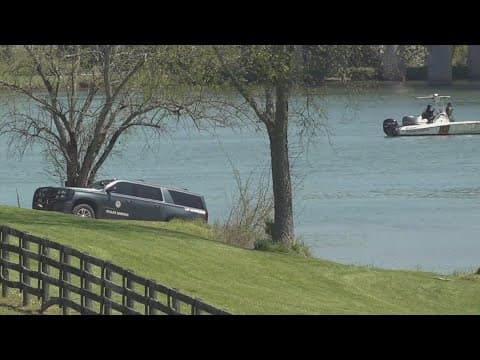 Crews pause search for missing teens involved in police chase in Loudon County