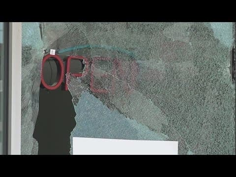 Shooting on Indy's south side kills 1 man, injures 4 others