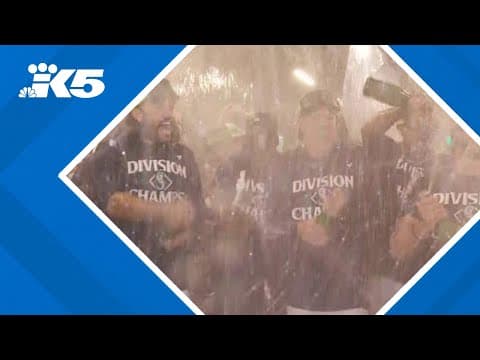 Mariners celebrate winning AL West title