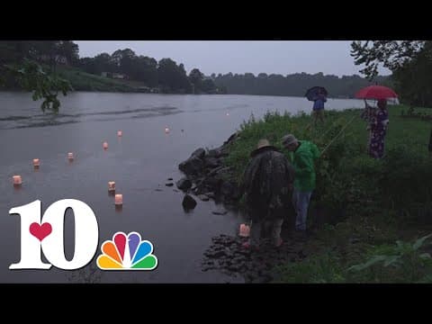 Group urges nuclear prohibition during Peace Lantern ceremony in Knoxville