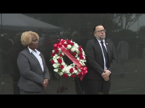 New Orleans honors Katrina victims with Wreath Laying Ceremony