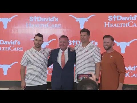 Texas introduces Jim Schlossnagle as new head baseball coach