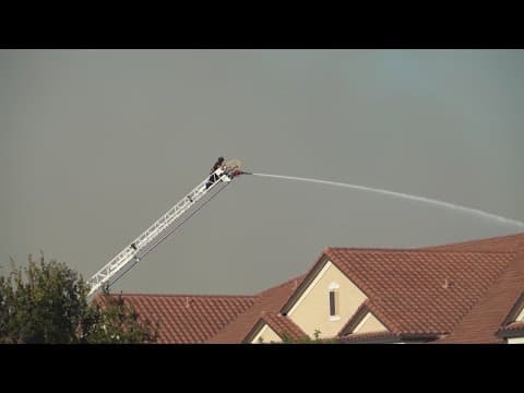 Central Texas grass fire that spread to apartment complex now about 60% contained