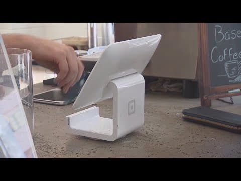 U.S. loses last perfect credit rating