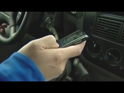 California 'no touch' law makes holding your phone behind the wheel illegal