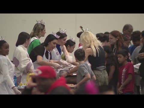 Christmas Super Feast supports 30,000 Houston families