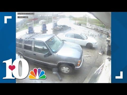 Camera catches the moment tornado hits Exxon gas station in Sunbright