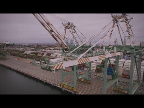 U.S., China impose new port fees on each other's ships amid threat of tariff hikes