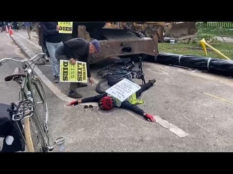 Cyclists hold 'funeral' for Midtown bike lane