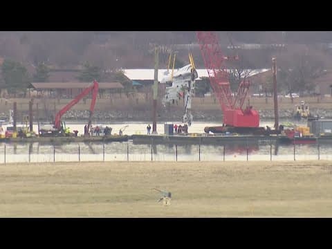 1st lawsuit filed over deadly mid-air plane crash near Washington, DC