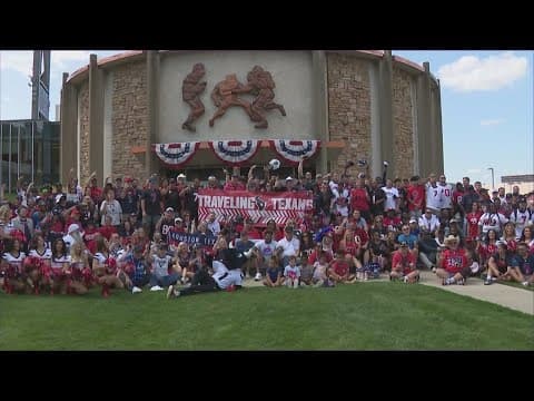 Andre Johnson gets with Texans fans in Canton, Ohio ahead of Hall of Fame game