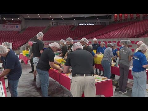 Houstonians give back in honor of 9/11 victims