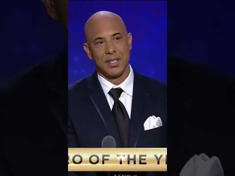 San Diego street vet wins CNN 2023 Hero of the Year award #homeless #dog #news #cnn #sandiego