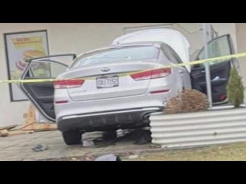 Columbus restaurant forced to close after car smashes into building