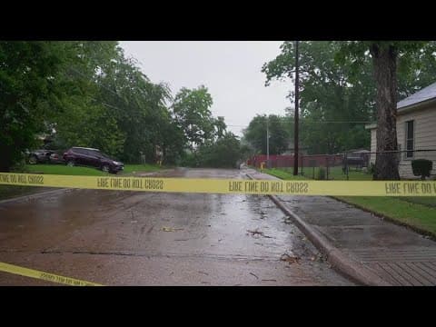 Residents in South Dallas neighborhood hit day three of no power, downed wires and fallen trees