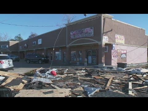 Businesses in Algiers cleanup after tornado wreaks havoc along General Meyer