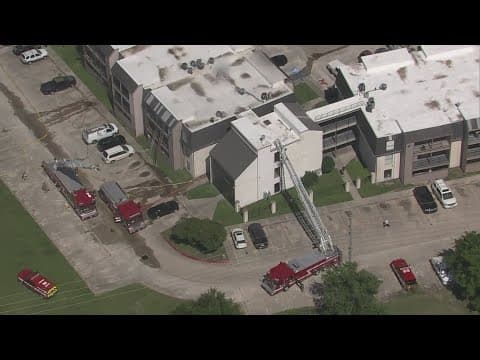 Two-alarm apartment fire burns in north Houston