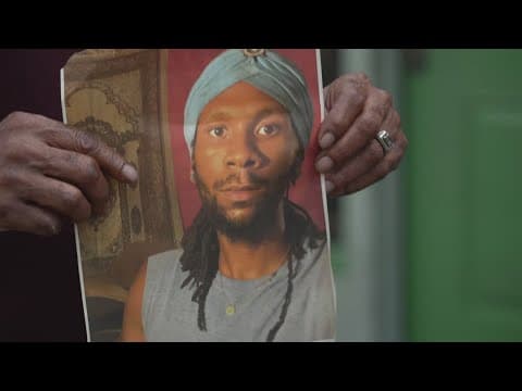 Dallas police shooting | Suspect's father gives insight into shooter's mental state