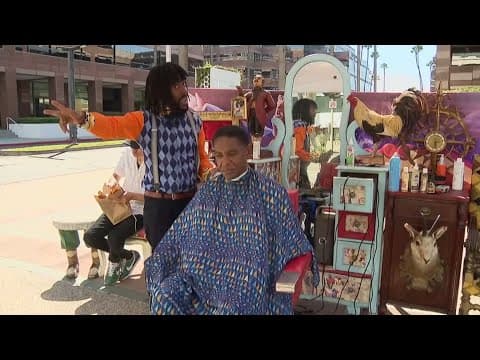 Indianapolis native in Los Angeles brings barbershop to the streets