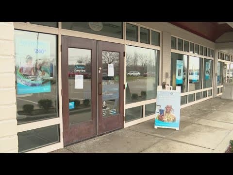 Police investigate Indy AT&T store robberies