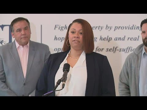 City leaders announce new program to boost hiring in the clean-energy sector