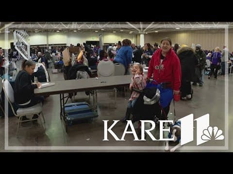 '3,000 Acts of Kindness' brings warmth to those experiencing homelessness in the Twin Cities