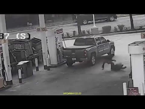 Video captures woman being Tased and robbed at gas station in east Houston