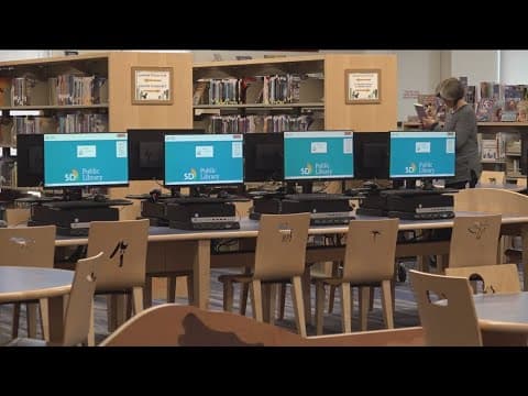 Amid slumping numbers, San Diego Public Libraries transition into the digital age