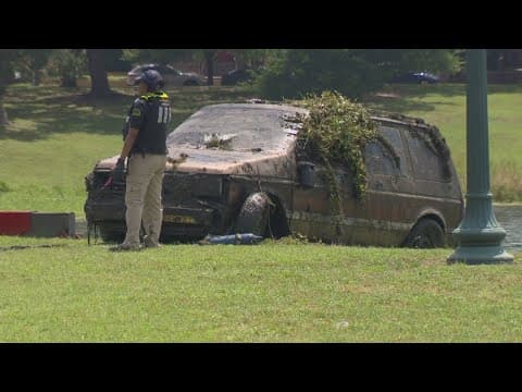 Cars recovered from Dallas pond date back to 1980s, police say