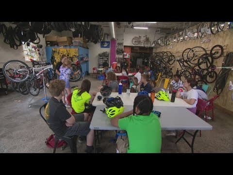 Saving money on summer camps | What's the Deal?