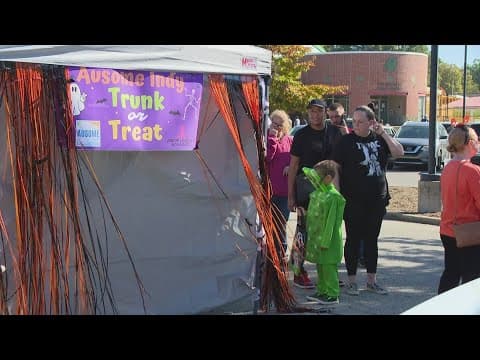 Sensory-friendly Trunk-or-Treat held at Garfield Park