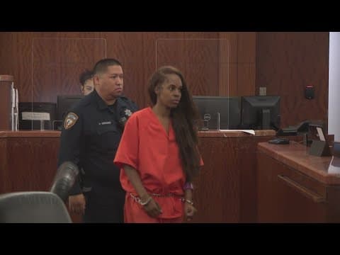 Mom given $25K bond for leaving small children in apartment while on cruise, court records say