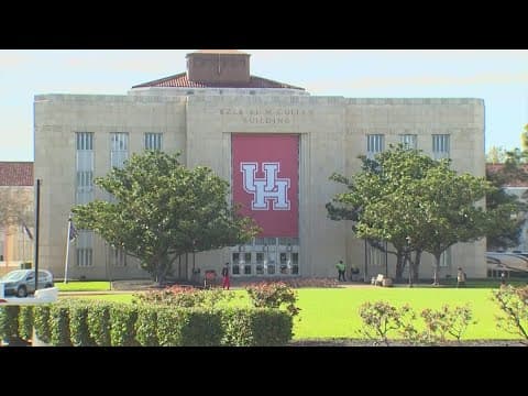 University of Houston students, staff hold rally in response to visa revocations