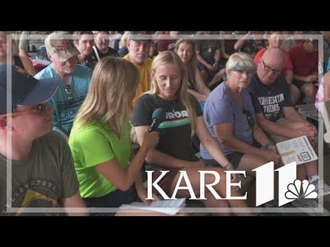 Minnesota Aurora head coach Nicole Lukic stops by the KARE 11 Barn