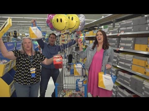 Walmart surprises teacher with $750 shopping spree