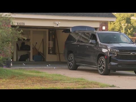 Man killed in his garage in early morning shooting in Alief, Houston police say