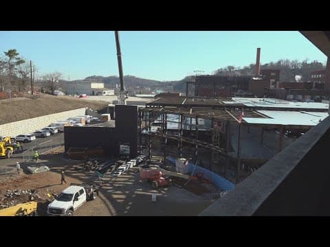 UT Medical Center holds topping-off ceremony for new emergency room