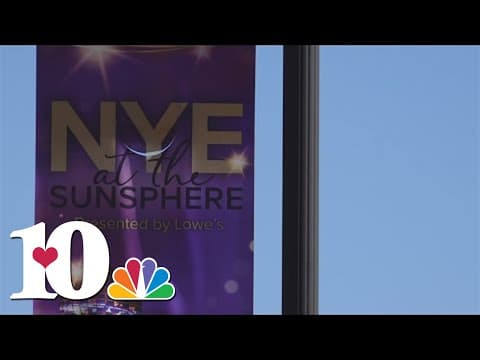 Many gather at World's Fair Park as the new year approaches