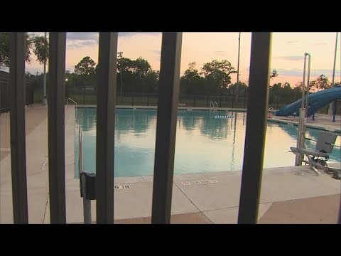 Teen drowns after jumping fence to enter closed city pool, Houston Parks and Rec says