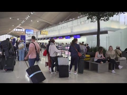 Newark airport experiences major delays due to air traffic controller shortage